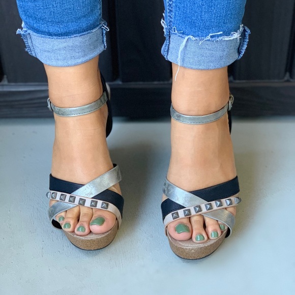 Crisscross Studded Distressed Leather Wedge Sandal - Picture 6 of 7